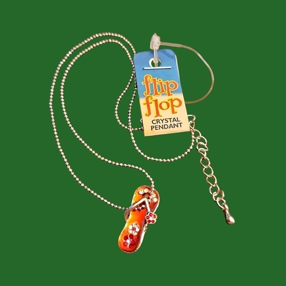 FLIP FLOP Red Floral Crystal Pendant Chain Necklace
